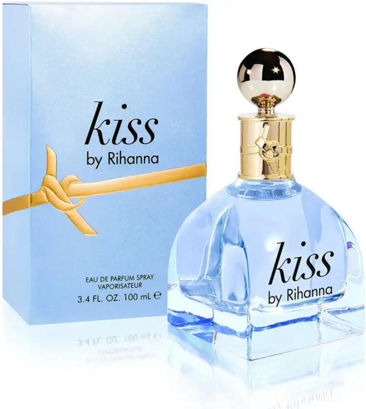 Rihanna kiss by
